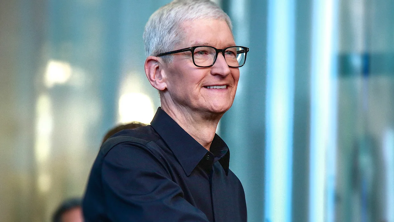 The Feedback Loop: Tim Cook’s Ritual of Listening