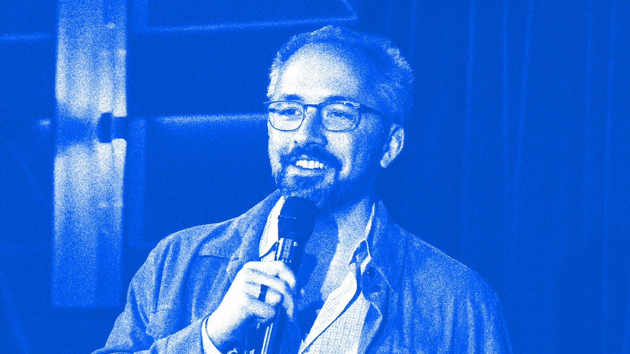 تعرف على كيفية تفاعل أسهم Dropbox بعد إعلان الرئيس التنفيذي درو هيوستن رحيله