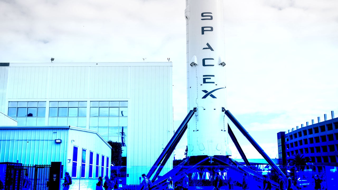 SpaceX’s IPO Pitch Banks on AI Hype Despite Limited Current Revenue