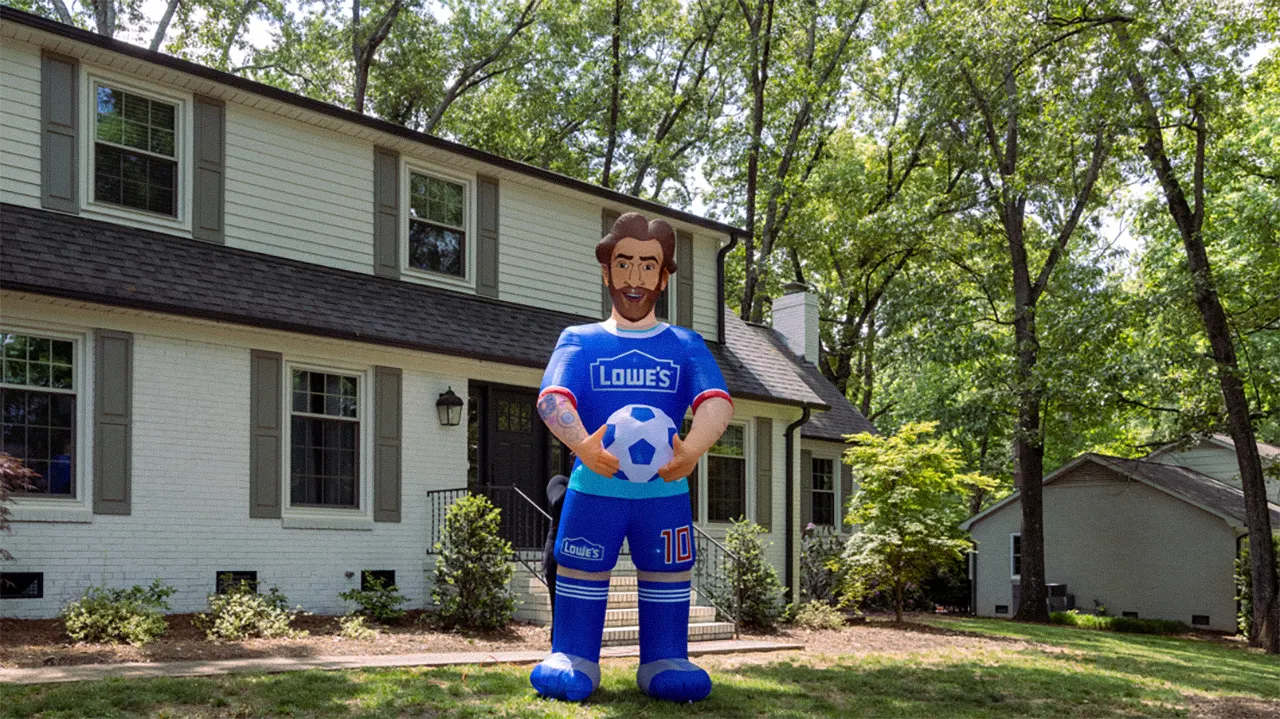 Soccer superstar Messi is bigger than ever thanks Lowe’s 10-foot inflatable  statue