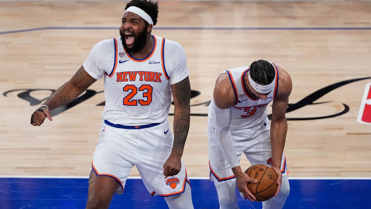 Knicks make record-breaking comeback from 29 points down, beating Spurs 107-106