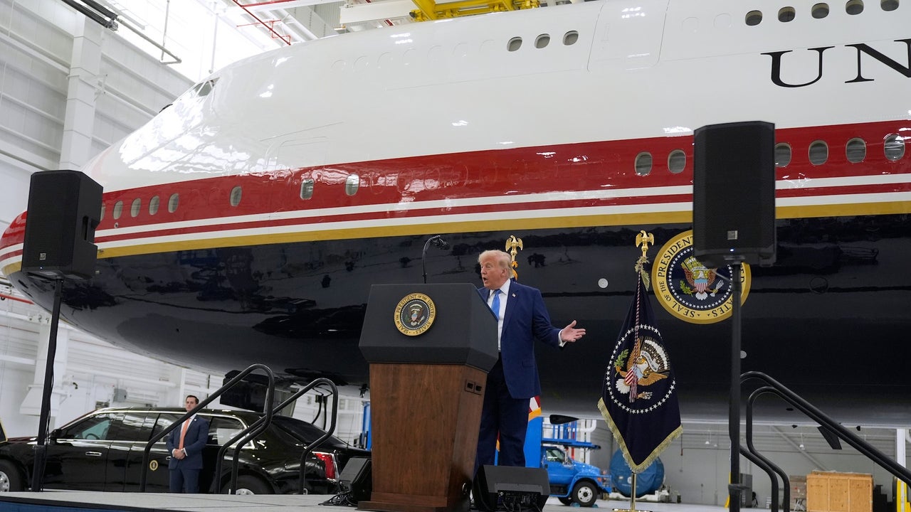 Trump unveils the new Air Force One, a converted Qatari jet
