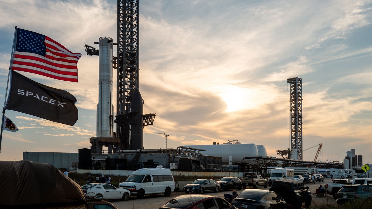 How SpaceX wants to fuel Starship’s next phase with a Texas pipeline