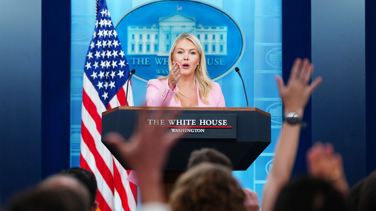 Kalshi Reports Trump Teleprompter Operator To Feds