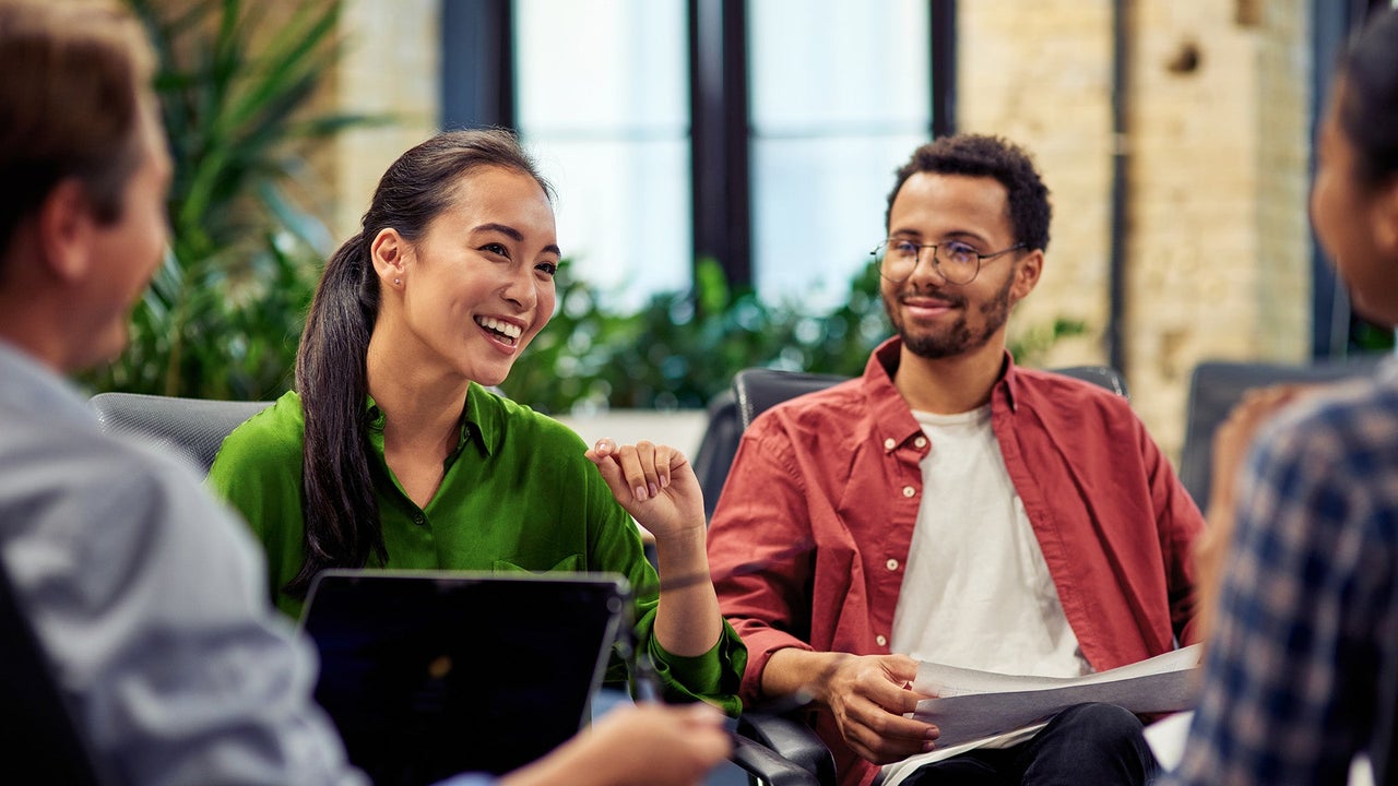 Emotionally intelligent leaders consistently exhibit 6 habits that help them become exceptional