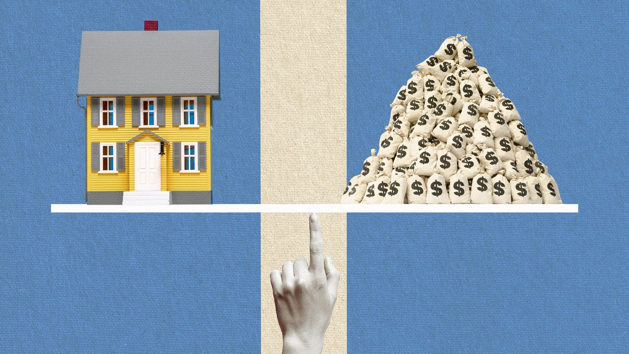 Foreclosure Listings See 26% Surge in Buyer Interest