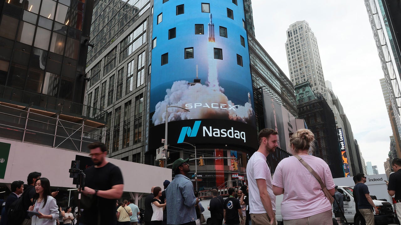L'action SpaceX tombe pour la première fois sous son prix d'introduction en bourse