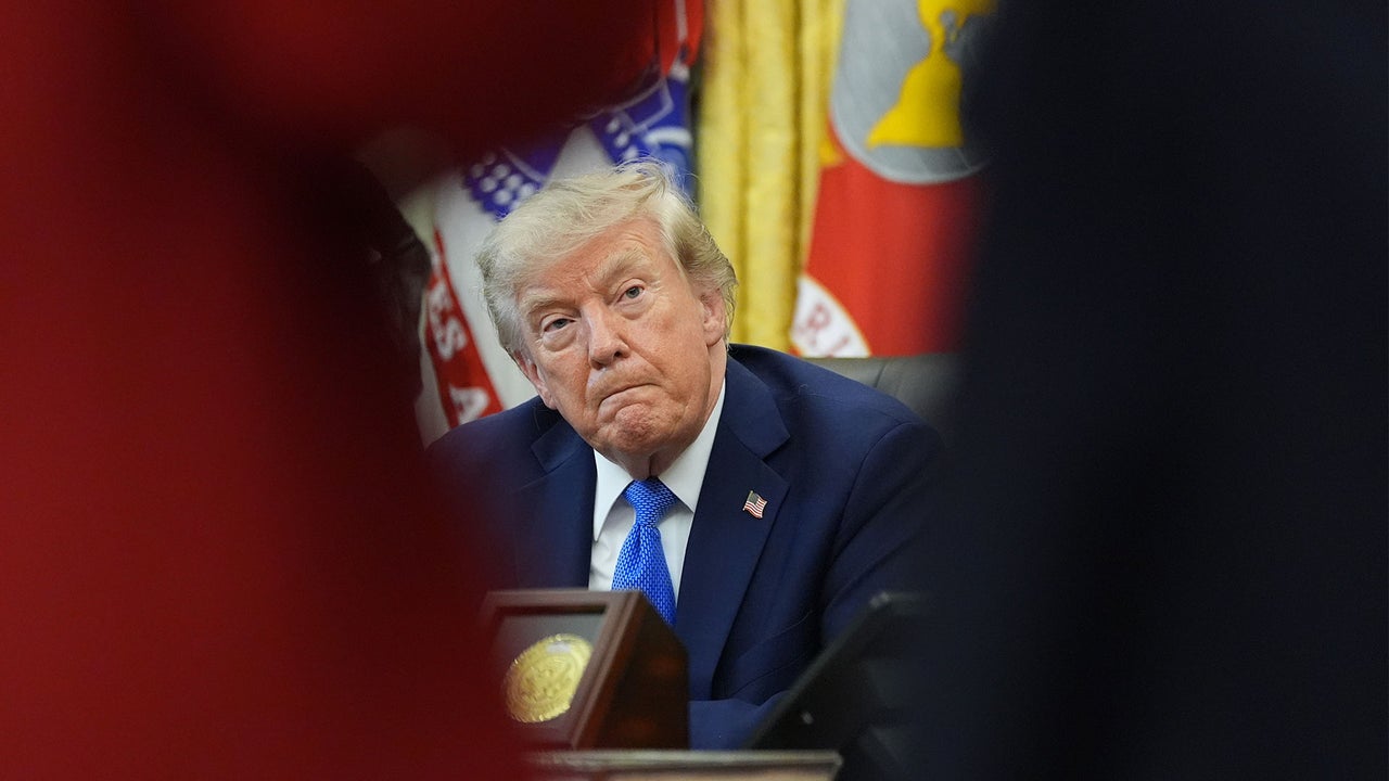 Will Trump risk being a ‘loser’ to make a deal on the Strait of Hormuz? Experts weigh in