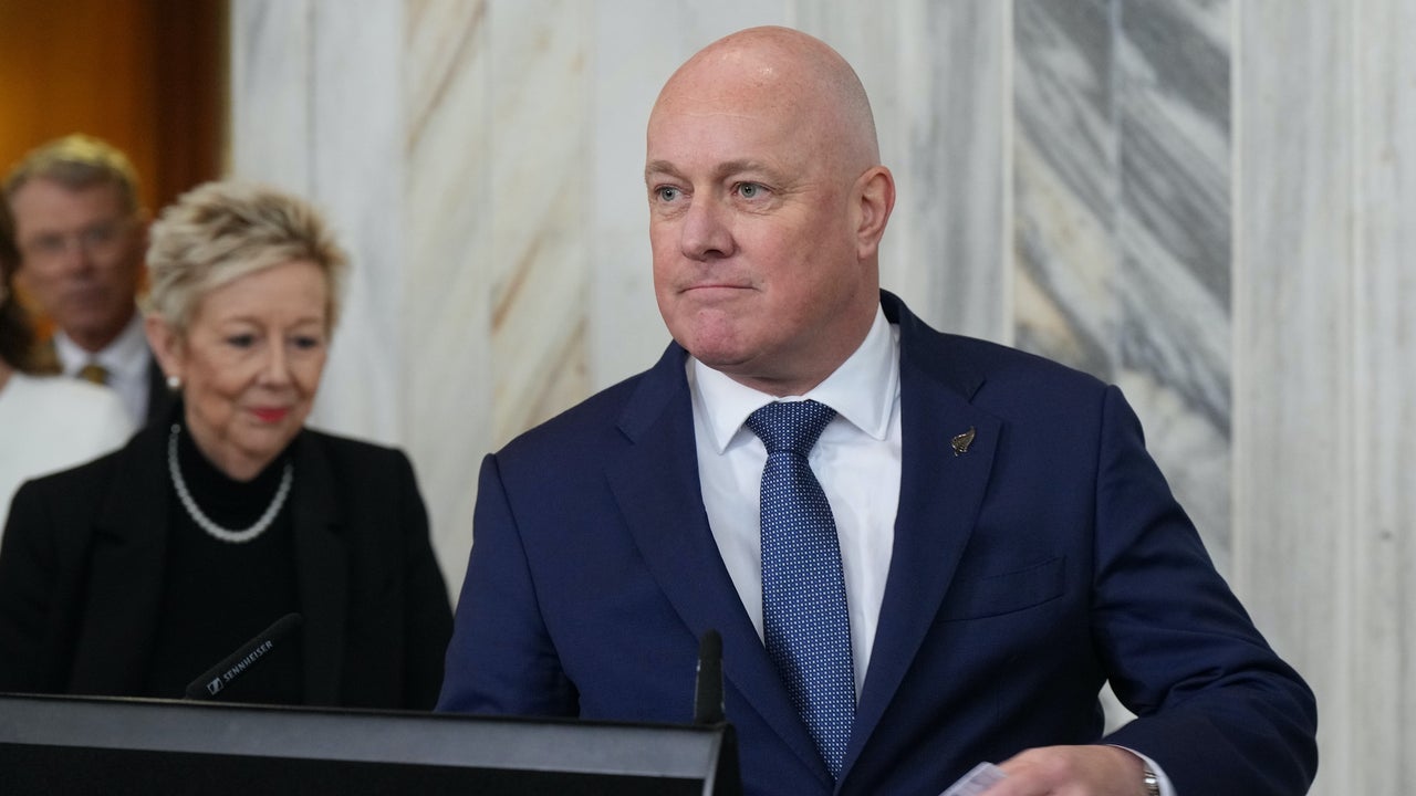 The New Zealand prime minister proposes a social media ban for children under 16