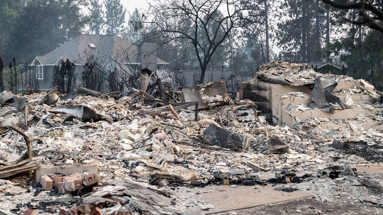 Spokane Wildfires: 600 Structures Lost, Thousands Evacuated as 7,700 Acres Burn Uncontained