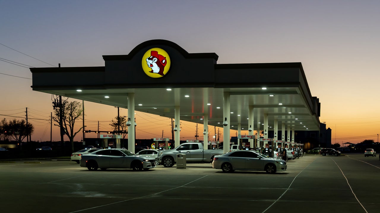 Why does Buc-ee’s keep suing small businesses over a cartoon beaver?