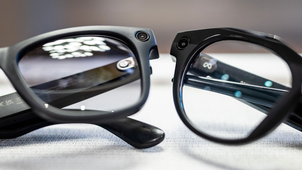 Meta patents AI facial recognition smart glasses
