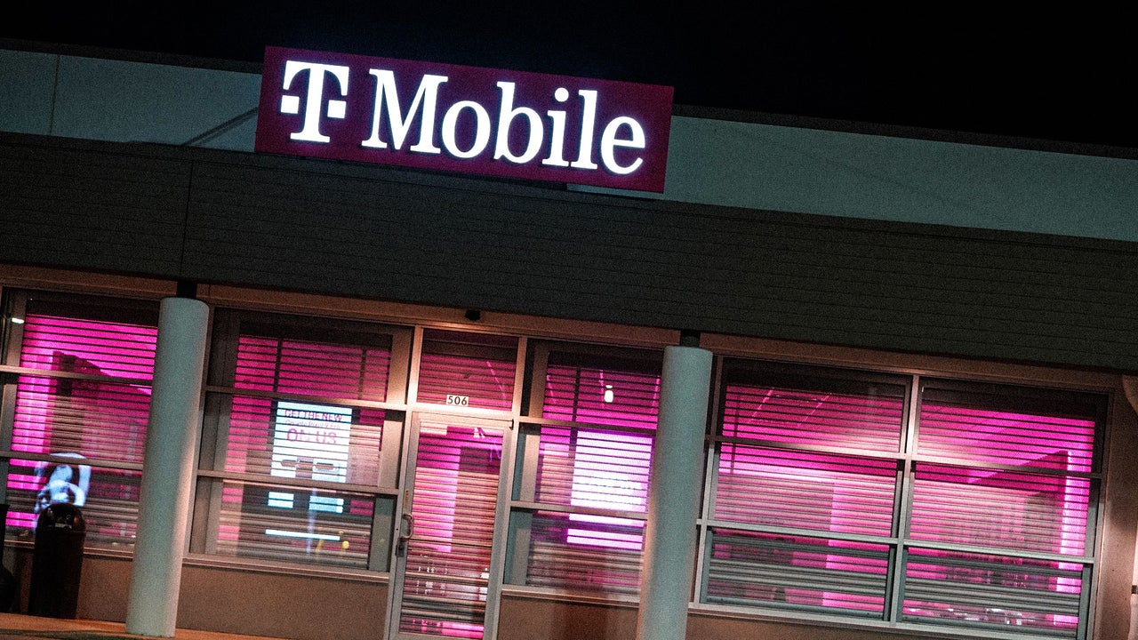 T-Mobile Continues U.S. Retail Store Closures and Layoffs, Impacting Washington State