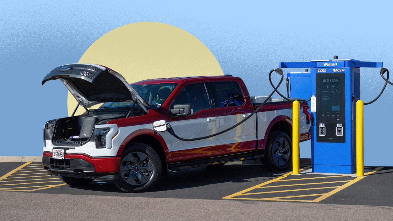 Photograph accompanying Walmart makes charger uptime its own problem at 100 stores