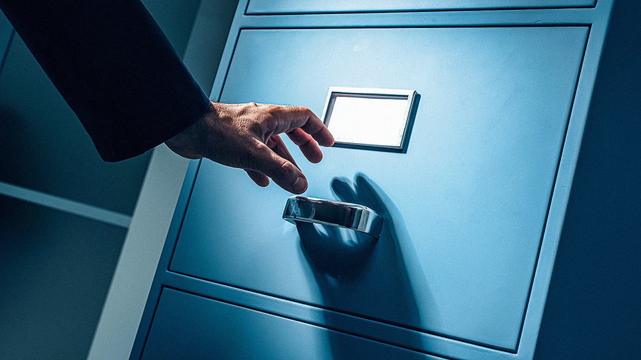 Arbeitnehmer horten Wissen aus Angst vor KI-Ersatz