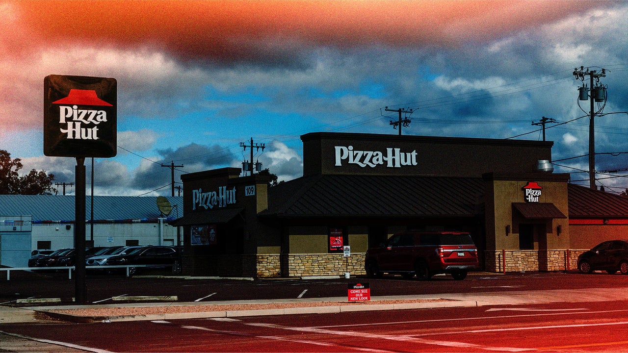 Pizza Hut closed hundreds of stores last year: See where restaurants shuttered as new ownership takes effect