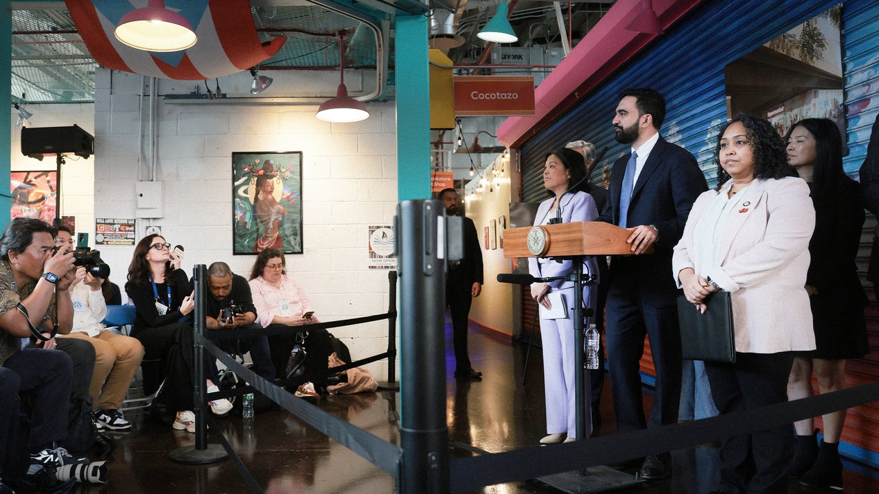 Mayor Mamdani just hired a bunch of ‘grocery store nerds’ to design NYC’s city-owned markets