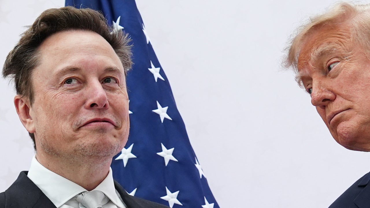 Elon Musk quietly becomes the biggest donor in the midterms in a bid to save Republicans
