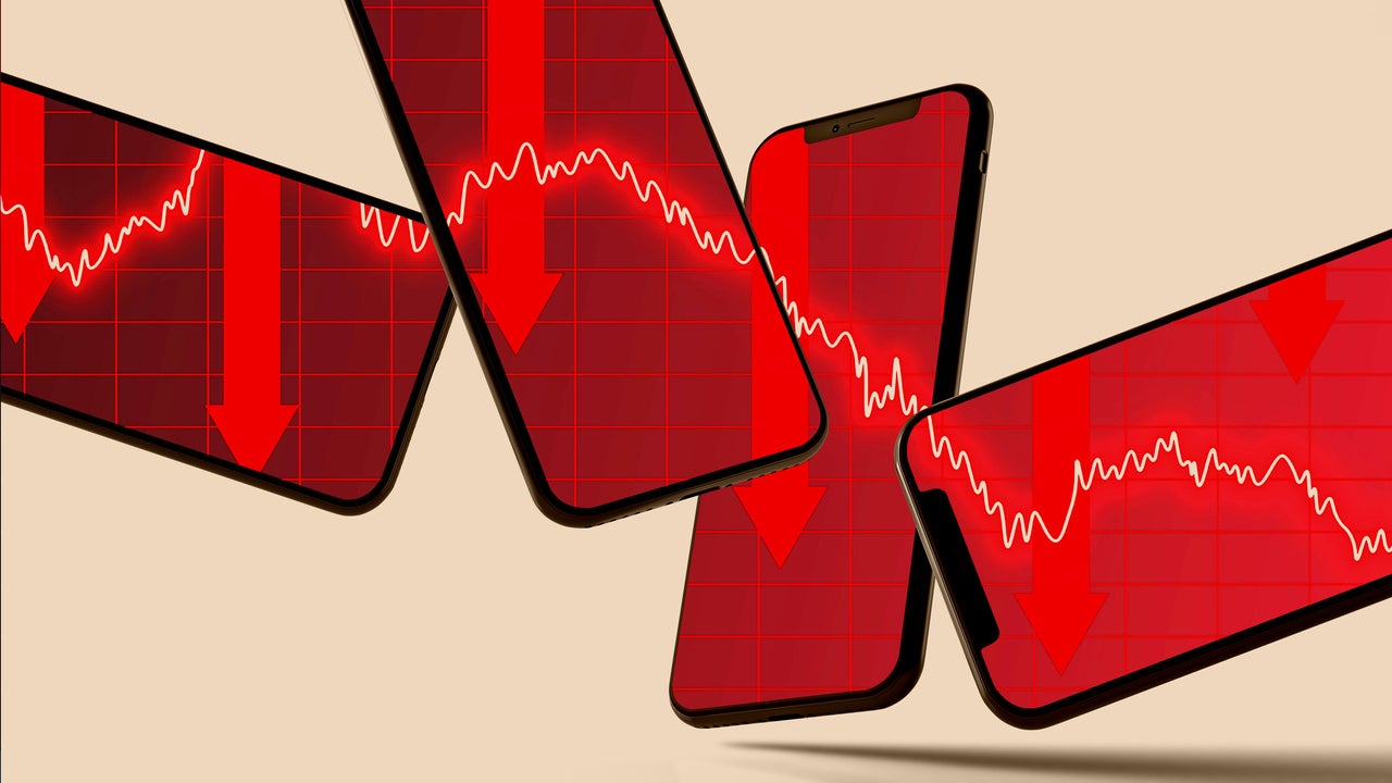 AI’s memory chip crunch is crushing the smartphone market