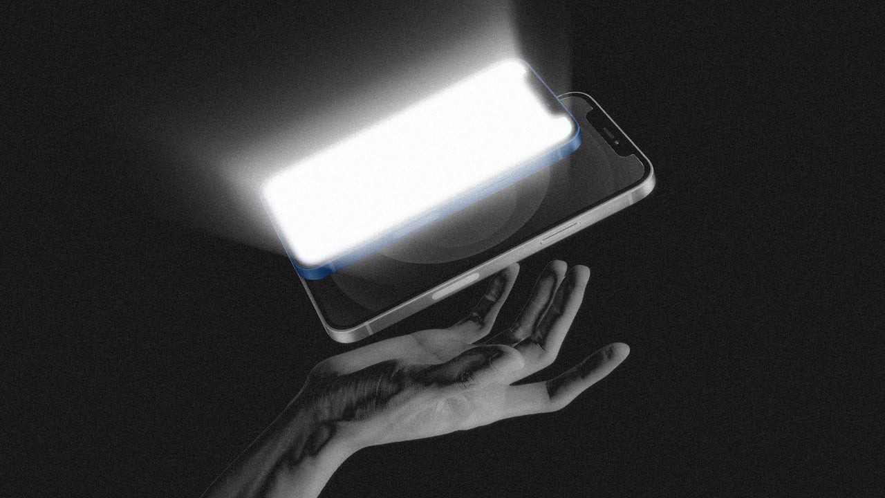 The cult of the iPhone mini is alive and thriving