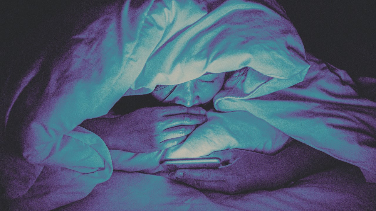 How night owls can get better sleep—besides going to bed earlier