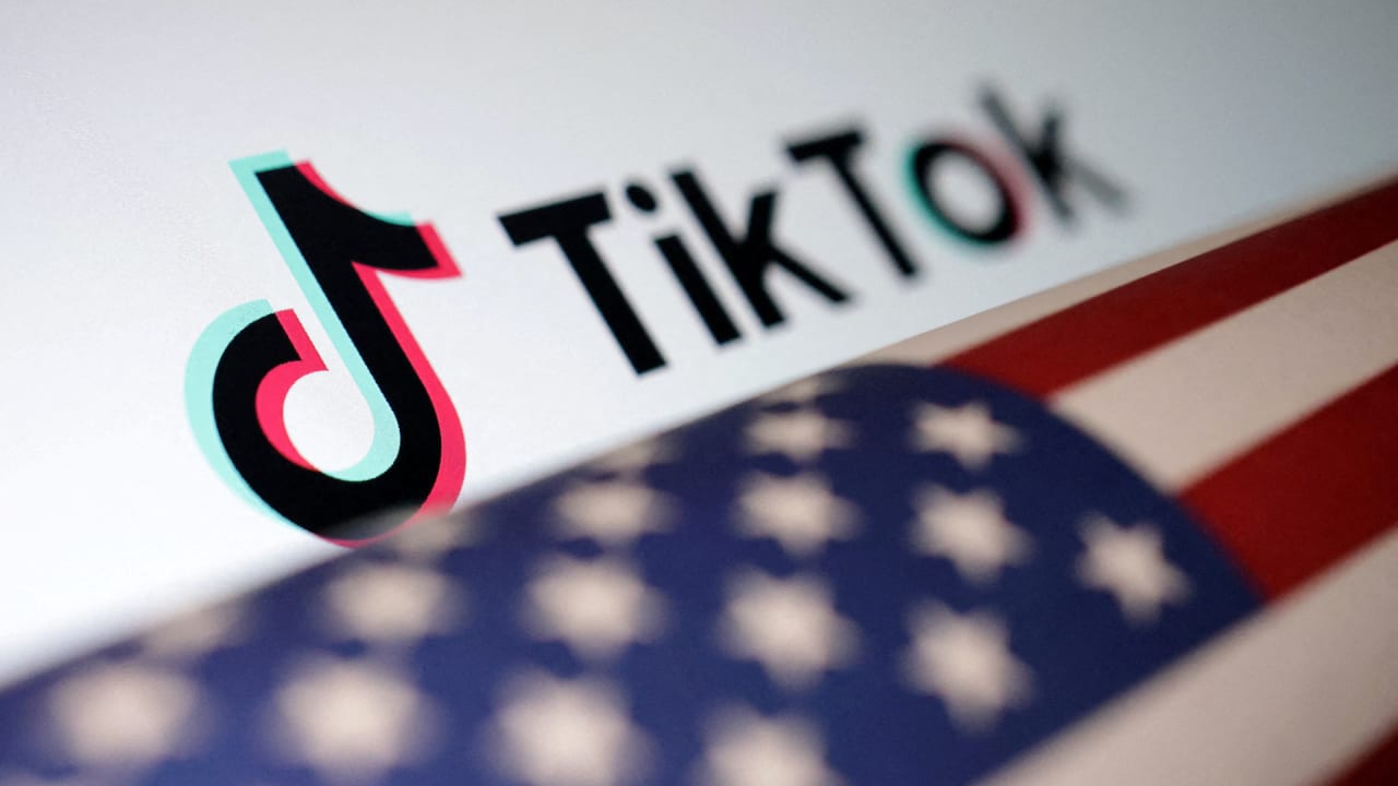 TikTok’s sell-or-ban bill gains steam in Congress ahead of upcoming vote