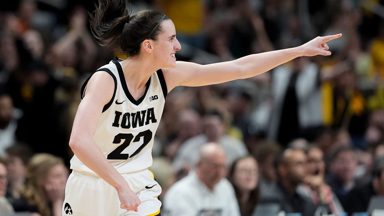 Caitlin Clark, WNBA’s newest star, is expected to ink a $28 million Nike deal
