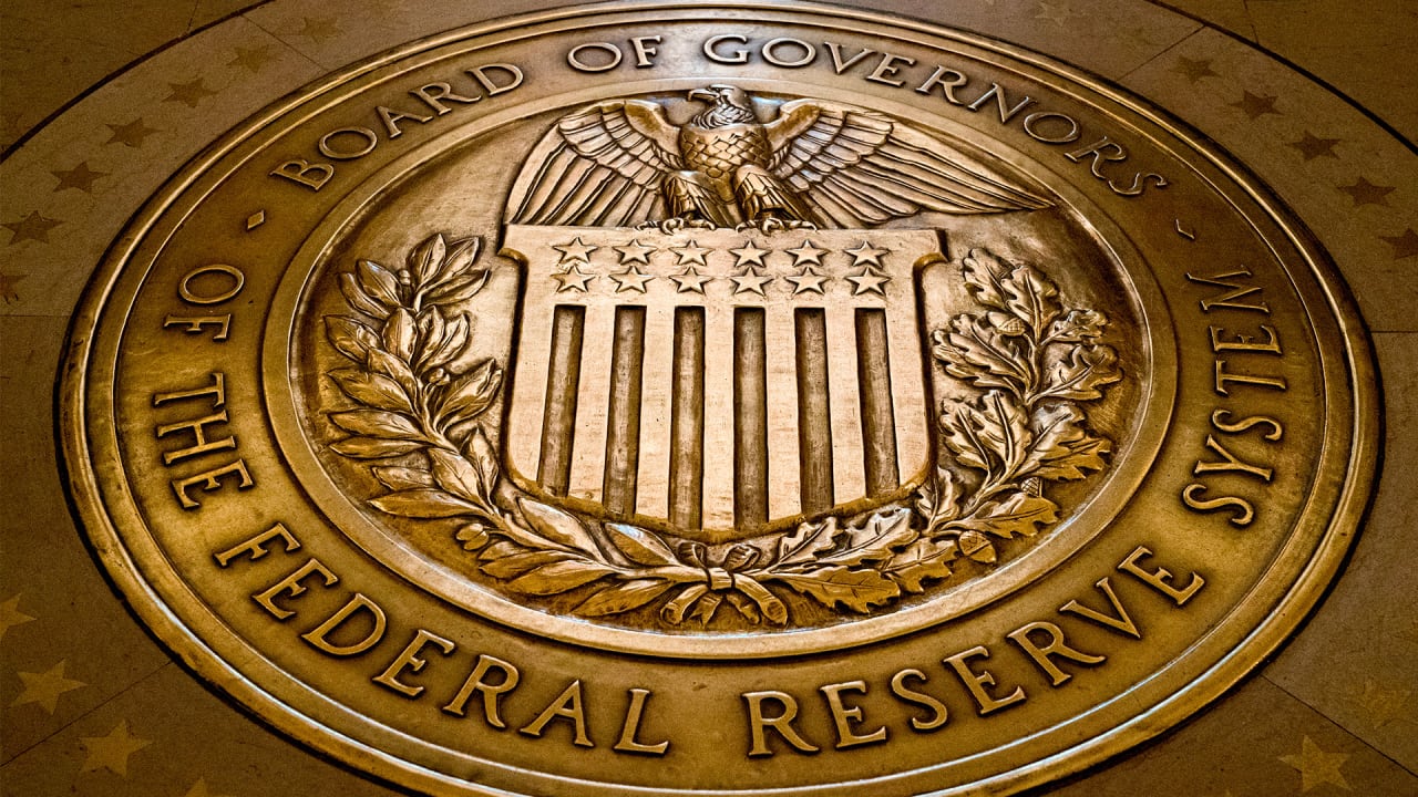 Fed rate cuts unlikely thanks spending by rich Americans