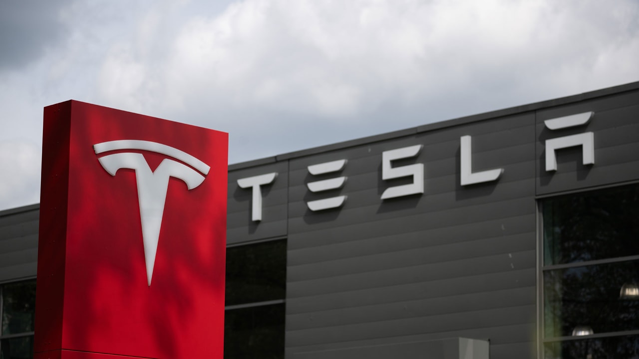 Tesla layoffs update: California and Texas employees will see job loses as the EV maker moves to streamline its workforce
