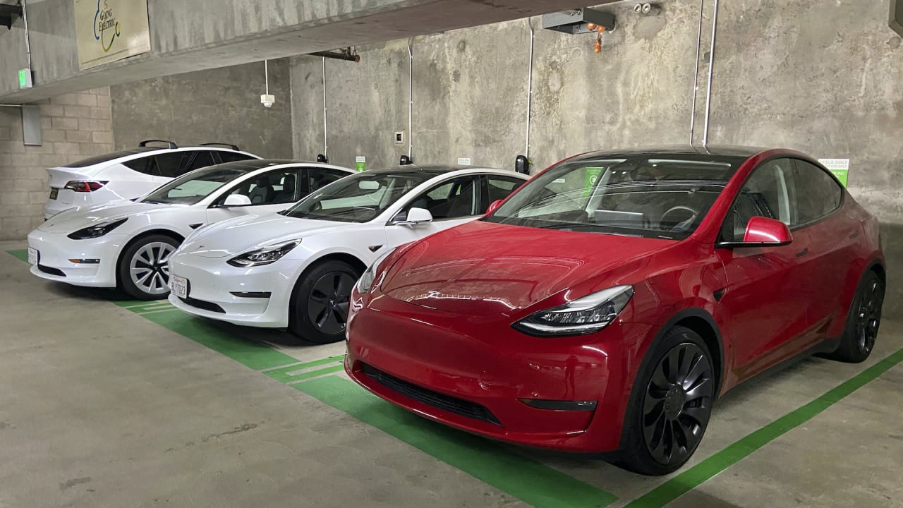 Buying a used Tesla? Edmunds has some tips
