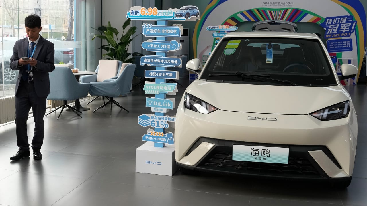 Chinese EVs from Mexico pose ‘extinction-level’ threat to U.S. automakers