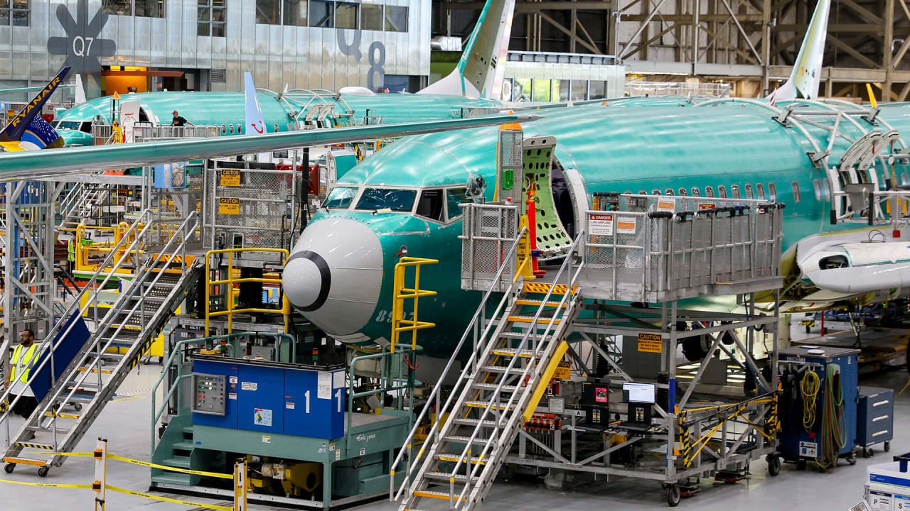 Thousands of Boeing’s Seattle factory workers will rally before voting to strike