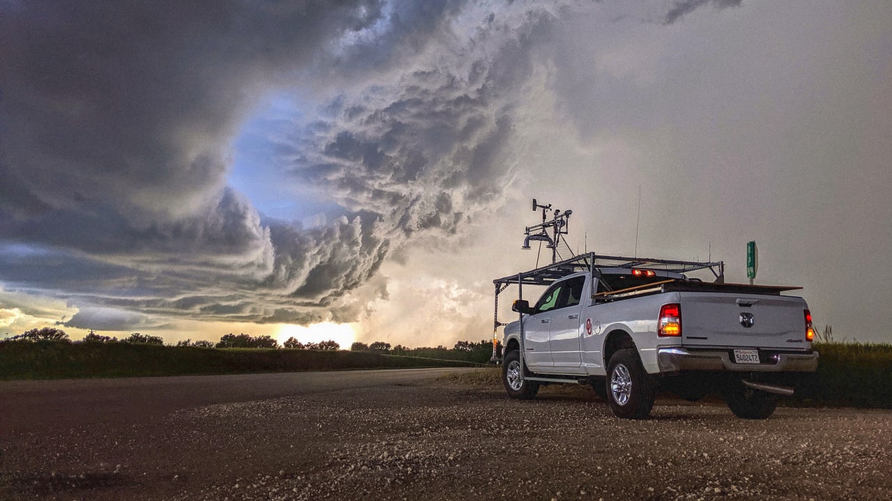 These real-life storm chasers inspired the design of the crazy trucks in ‘Twisters’