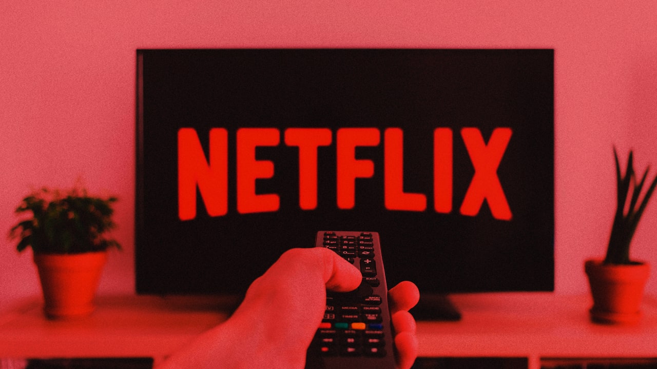 Netflix plans compared: how to best balance price and features