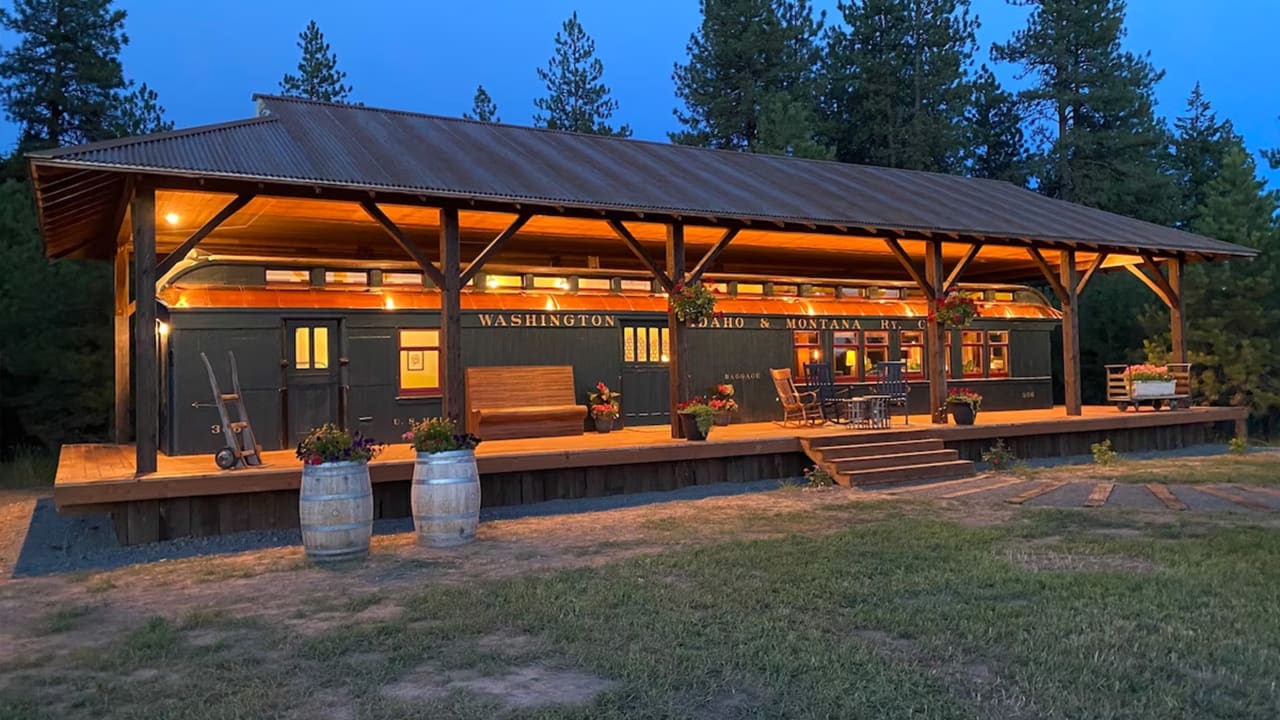 How a derelict train car in Idaho became one of Airbnb’s most interesting rentals