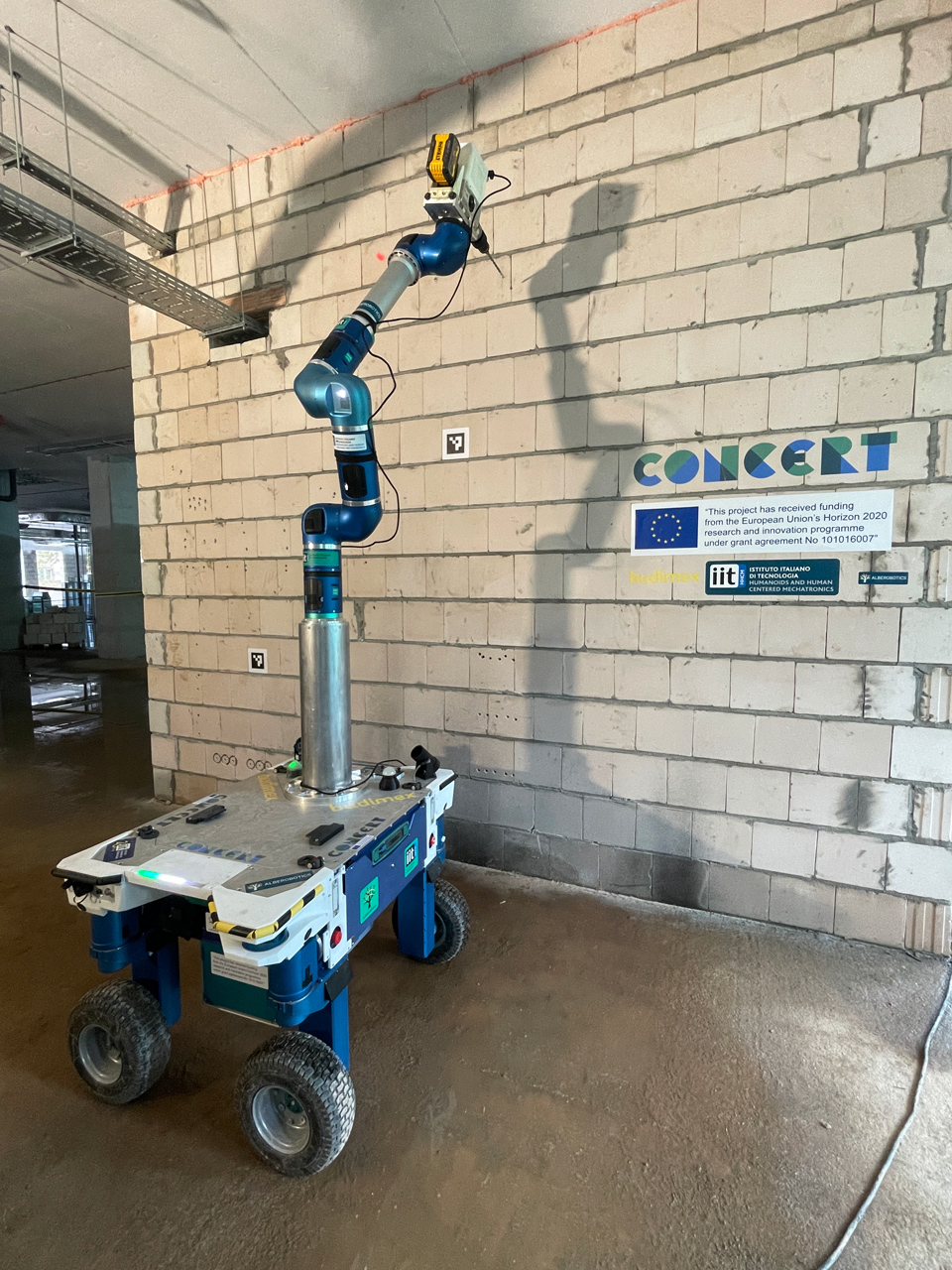 picture of the construction robot