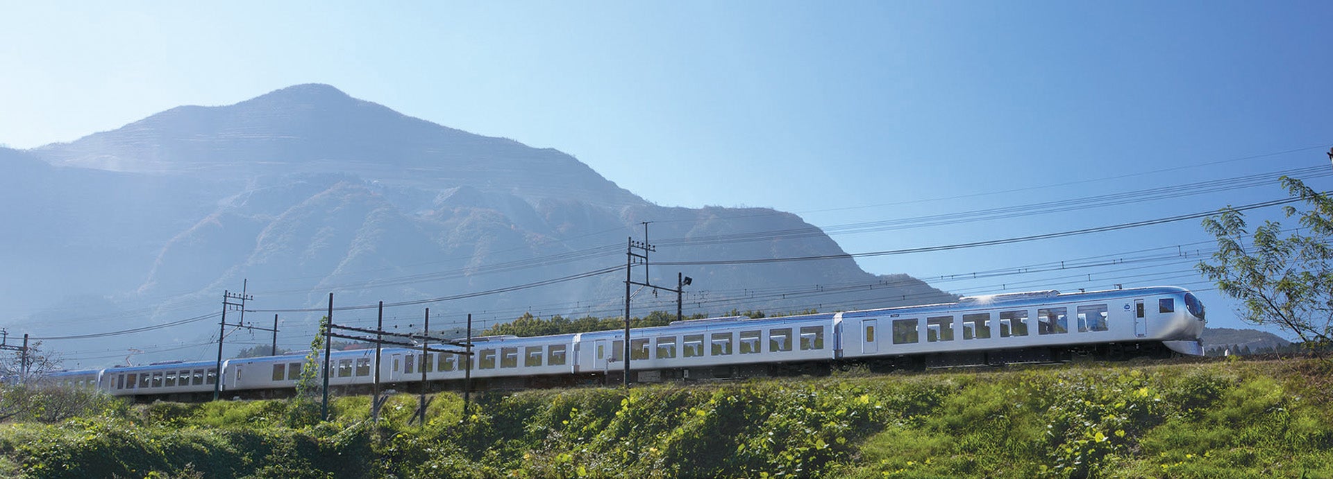 The world's most beautiful bullet train is here - Fast Company