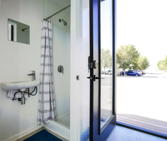 These modular rooms let cities quickly and cheaply build housing for ...