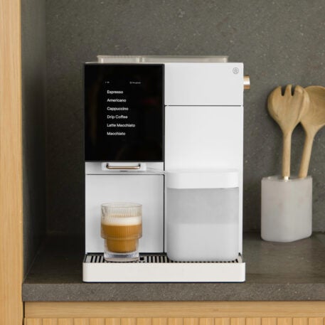 This coffee robot is a one-touch espresso maker for both snobs and