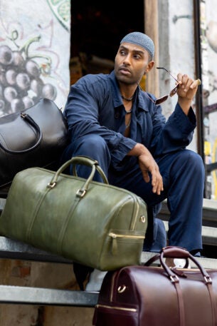 Silver & Riley's founder couldn't find a luxury travel bag she loved ...