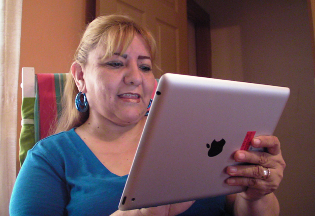 Leticia Aguirre with iPad 2