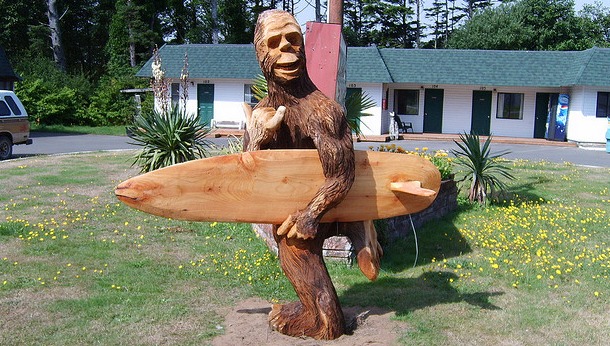 Bigfoot statue