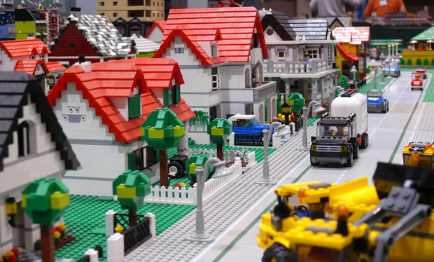 Lego Surburbia