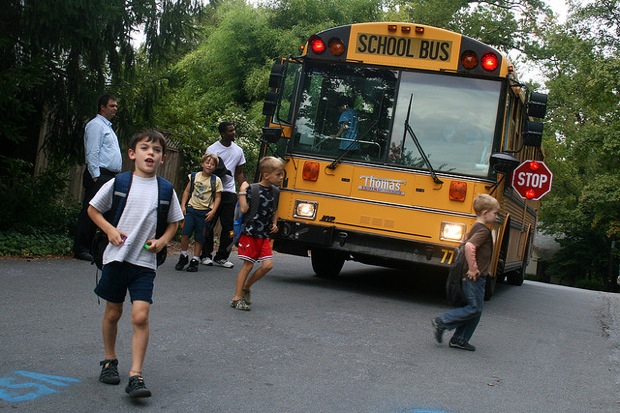 kids schoolbus